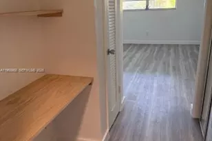 1400 NE 191st St, Miami, FL 33179 - Photo 21