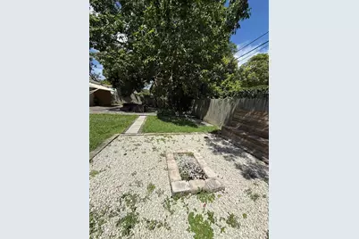 235 NE 46th St, Miami, FL 33137 - Photo 55