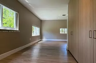 235 NE 46th St, Miami, FL 33137 - Photo 15