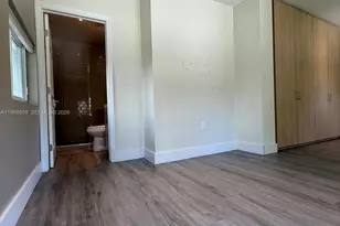 235 NE 46th St, Miami, FL 33137 - Photo 21