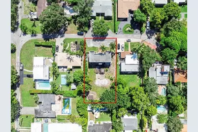 11402 NE 8th Ct, Biscayne Park, FL 33161 - Photo 7