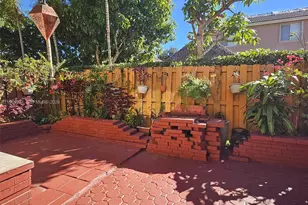 14070 S Forest Oak Cir, Davie, FL 33325 - Photo 27