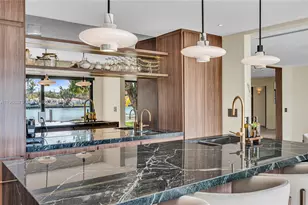 1170 S Biscayne Point Rd, Miami Beach, FL 33141 - Photo 1