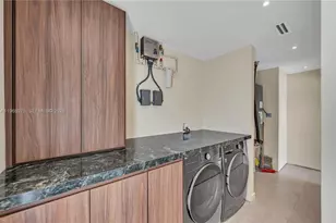 1170 S Biscayne Point Rd, Miami Beach, FL 33141 - Photo 47