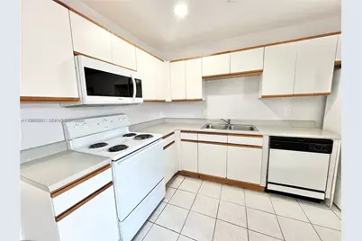 10350 SW 220th #239, Cutler Bay, FL 33190 - Photo 5