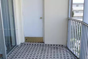 1690 NE 191st St, Miami, FL 33179 - Photo 3