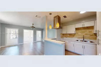 432 NW 103rd St, Miami, FL 33150 - Photo 3