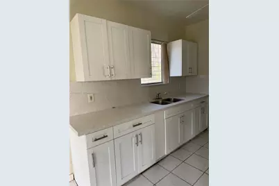 480 NE 127th St, North Miami, FL 33161 - Photo 7
