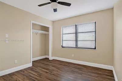 525 SE Brookside Ter, Port Saint Lucie, FL 34983 - Photo 19