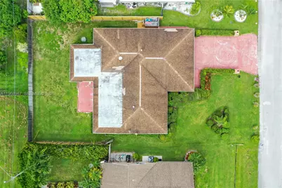 525 SE Brookside Ter, Port Saint Lucie, FL 34983 - Photo 29