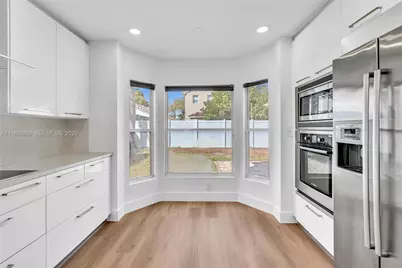 4917 SW 32nd Way, Hollywood, FL 33312 - Photo 11