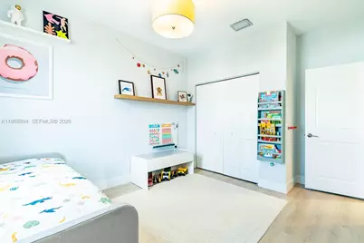 2370 NW 131st Cir, Miami, FL 33167 - Photo 23