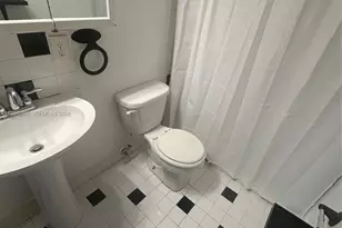 40 NW 58th Ave, Miami, FL 33126 - Photo 13