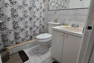 230 NW 7th Ave, Dania Beach, FL 33004 - Photo 11