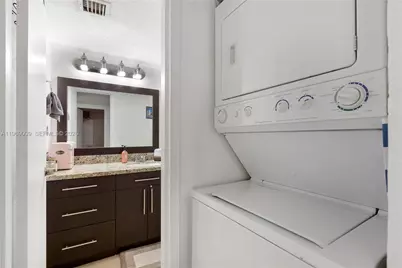 4910 NW 79th Ave #103, Doral, FL 33166 - Photo 11