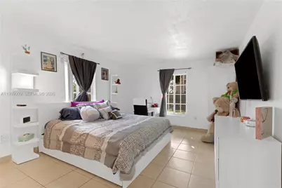 4910 NW 79th Ave #103, Doral, FL 33166 - Photo 9