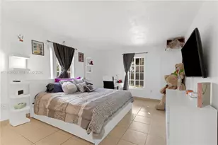 4910 NW 79th Ave, Doral, FL 33166 - Photo 9