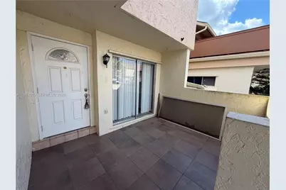 853 NW 81st Ter, Plantation, FL 33324 - Photo 5