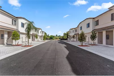 408 SW 1st St #1, Florida City, FL 33034 - Photo 27