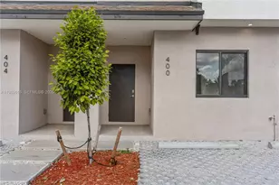 408 SW 1st St, Florida City, FL 33034 - Photo 3