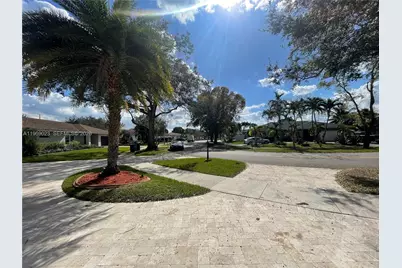 4960 SW 119th Ave #0, Cooper City, FL 33330 - Photo 65