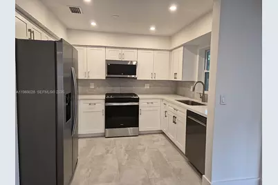 [Address not provided], Hollywood, FL 33021 - Photo 5