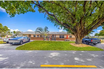 356 SW 2nd Pl, Pompano Beach, FL 33060 - Photo 1