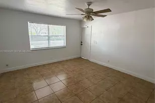 356 SW 2nd Pl, Pompano Beach, FL 33060 - Photo 5