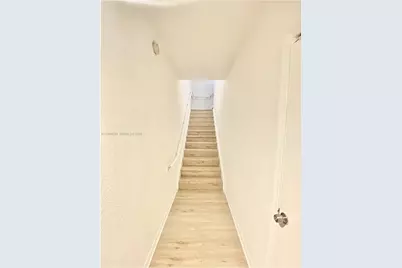 1902 Belmont Ln #1902, North Lauderdale, FL 33068 - Photo 5