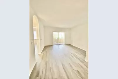 1902 Belmont Ln #1902, North Lauderdale, FL 33068 - Photo 5