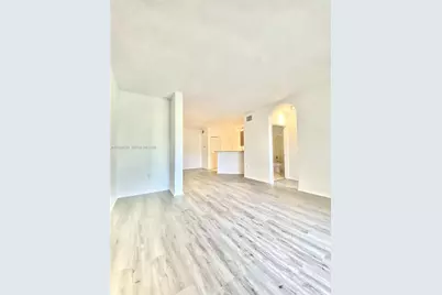 1902 Belmont Ln #1902, North Lauderdale, FL 33068 - Photo 3