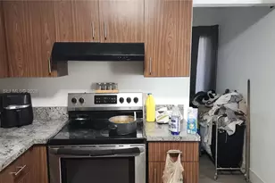 1112 SW 11th Ave, Miami, FL 33129 - Photo 5