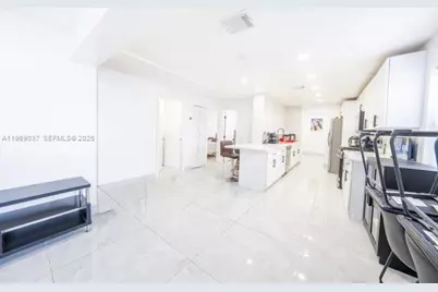 1990 NW 154th St, Miami Gardens, FL 33054 - Photo 7