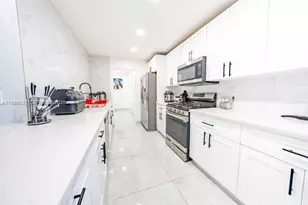 1990 NW 154th St, Miami Gardens, FL 33054 - Photo 9