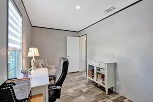 315 NE Cardinal Ln L25, Jensen Beach, FL 34957 - Photo 9