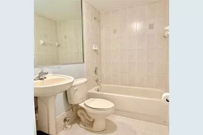 [Address not provided], Hialeah, FL 33015 - Photo 17