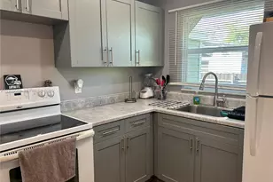 3633 SW 12th Ct, Fort Lauderdale, FL 33312 - Photo 3