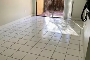 680 W Park Dr, Miami, FL 33172 - Photo 3