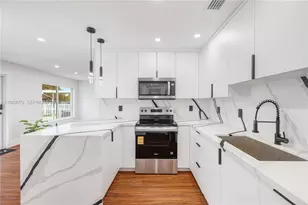 2520 NW 108th St, Miami, FL 33167 - Photo 15