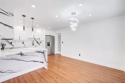2520 NW 108th St, Miami, FL 33167 - Photo 11