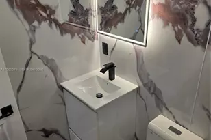 2520 NW 108th St, Miami, FL 33167 - Photo 25