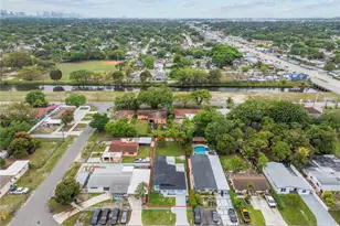 2520 NW 108th St, Miami, FL 33167 - Photo 37