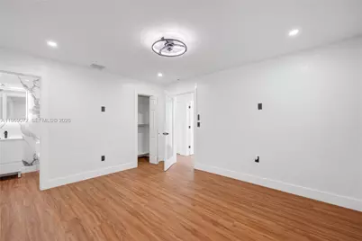 2520 NW 108th St, Miami, FL 33167 - Photo 25