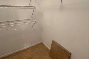 13255 SW 9th Ct, Pembroke Pines, FL 33027 - Photo 15