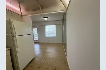 13255 SW 9th Ct #402G, Pembroke Pines, FL 33027 - Photo 11