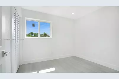 105 NE 213th St, Miami Gardens, FL 33179 - Photo 11