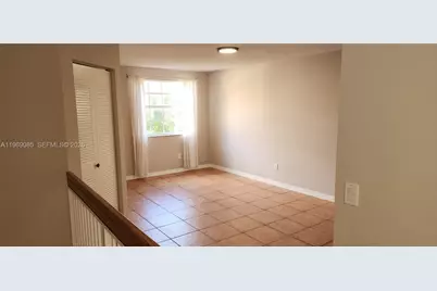18352 NW 68th Ave #P, Hialeah, FL 33015 - Photo 7