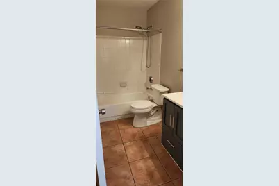 18352 NW 68th Ave #P, Hialeah, FL 33015 - Photo 11