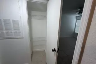 2826 S University Dr, Davie, FL 33328 - Photo 15