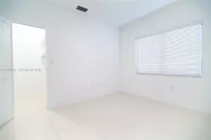 1159 NW 3rd St, Florida City, FL 33034 - Photo 27